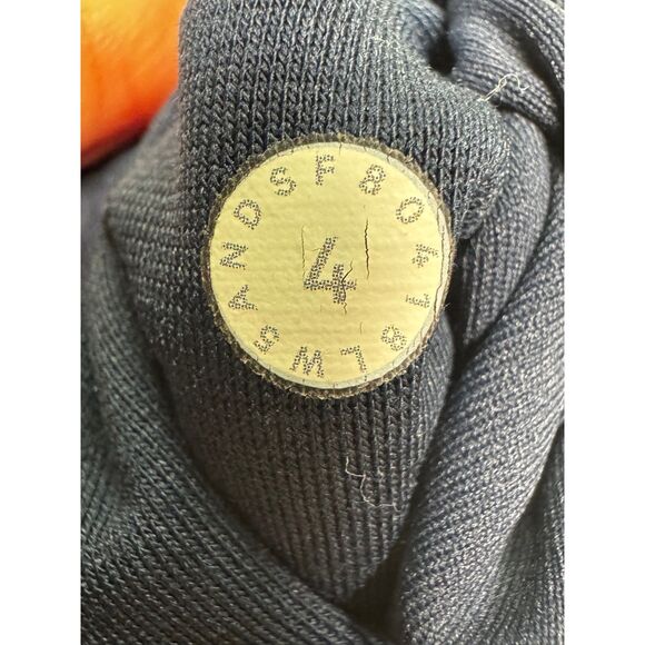 LULULEMON BUNDLE - Wunder Under Navy, Cadence Crusher Tight Tiny Geo Blk/Wht, 4 - Picture 16 of 16